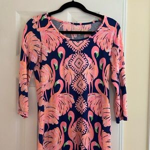 Lilly Pulitzer dress 3/4 length sleeve. Size XS